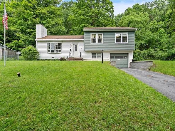 203 Hayes Ter, Syracuse, NY 13205