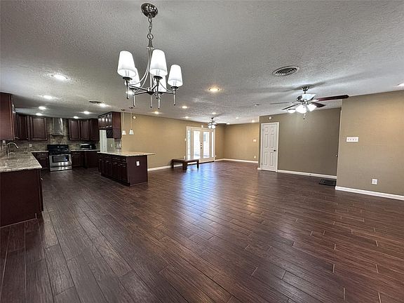 3rd image of 1766 Maux Dr