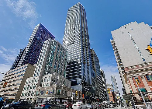 395 Bloor St E #2802 Photo 1