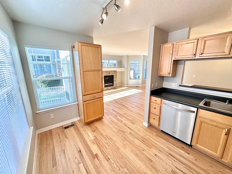 12828 Jasmine St #F — Photo 17