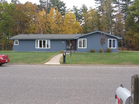 2nd image of 901 Olympic St