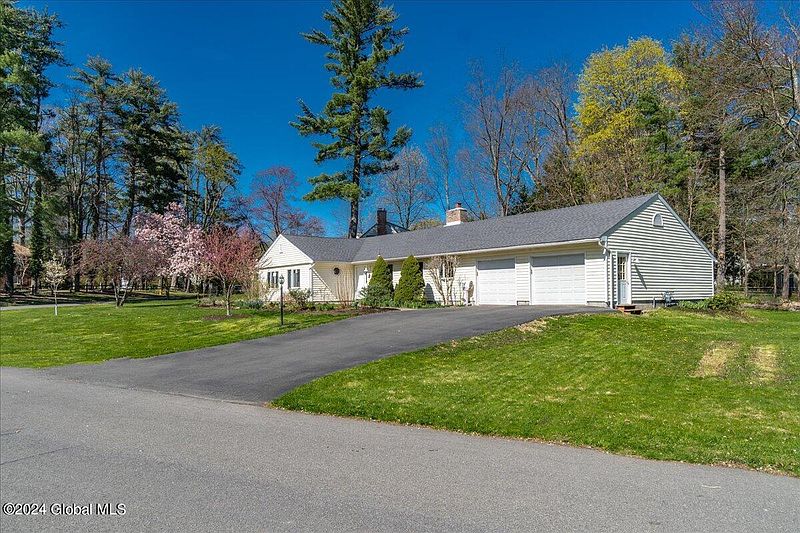 2nd image of 117 Marlboro Road
