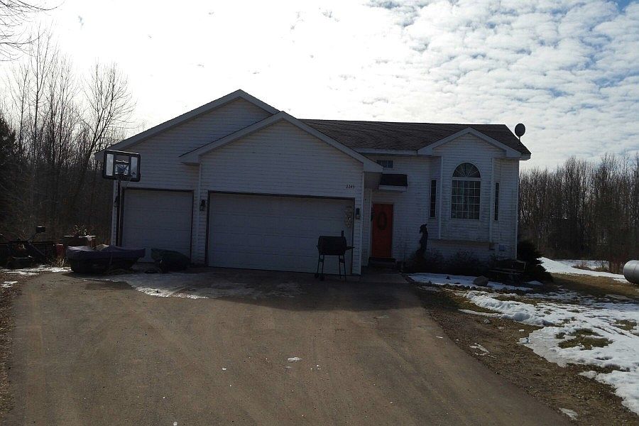 1st image of 2245 521st St