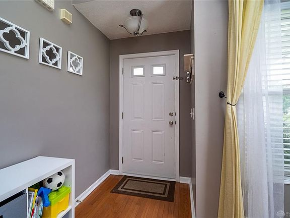 5th image of 5869 Millbrook Dr