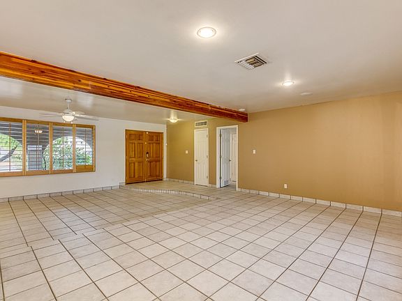 5th image of 740 E Hermosa Dr
