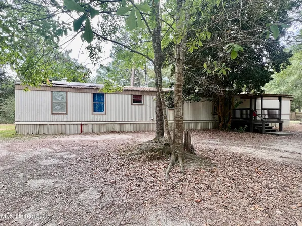 27 Althea Dr, Carriere, MS 39426