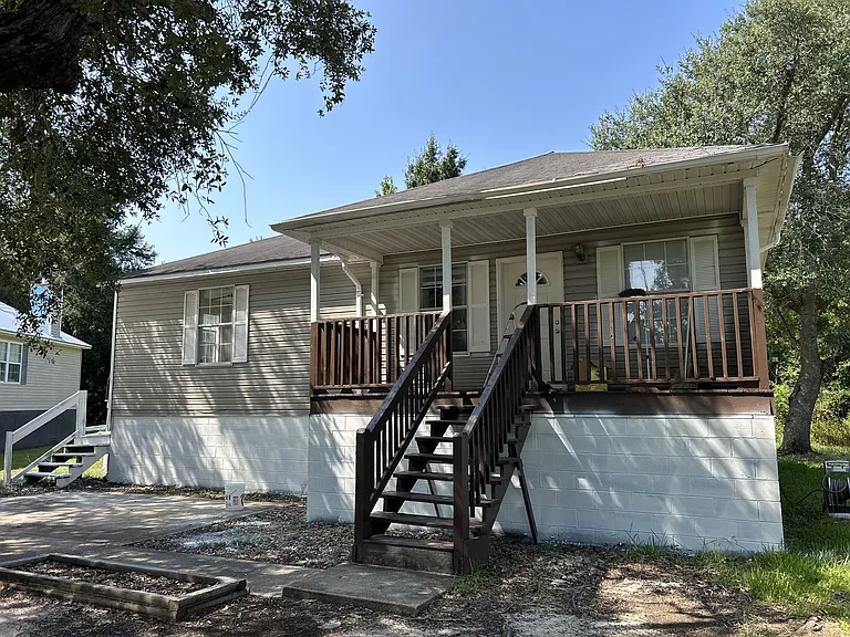 207 McDonald Dr — Photo 8
