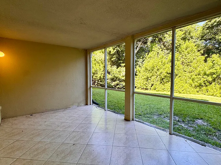 815 W Boynton Beach Blvd #10-105 — Photo 26