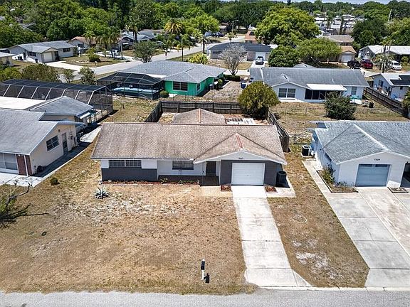2nd image of 7523 Briarwood Dr