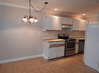 4th image of 313 Dirksen Dr APT B13