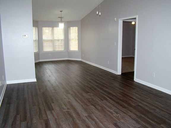 Flowing living-dining area