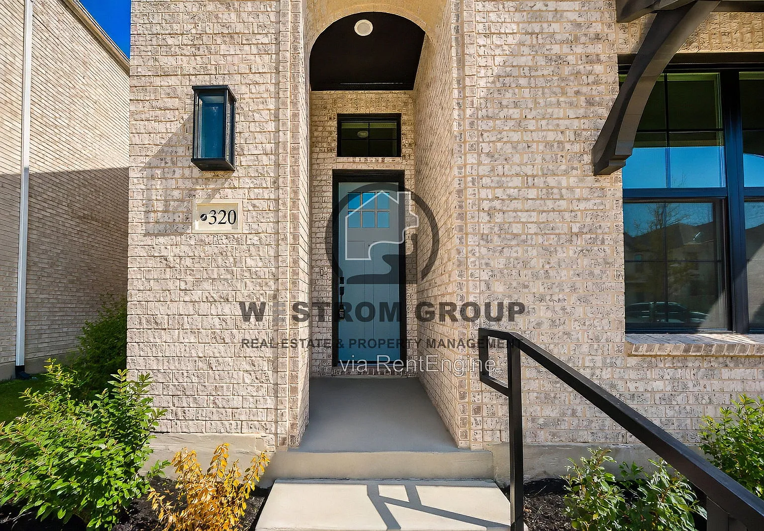 4 bed, 4.0 bath, 2989 sqft, $3,395 — Photo 4