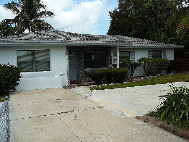 1st image of 3102 Langston Drive