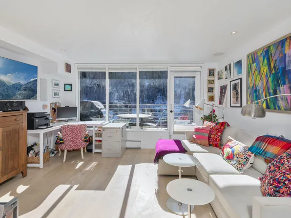 200 S Willow St #5, Telluride, CO 81435