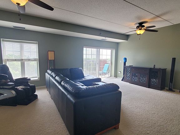 4th image of 390 W Mahogany Ct Unit 702
