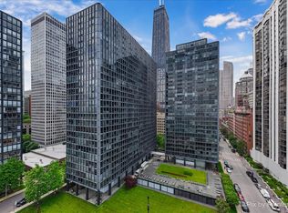 900 N Lake Shore Dr APT 2303, Chicago, IL 60611