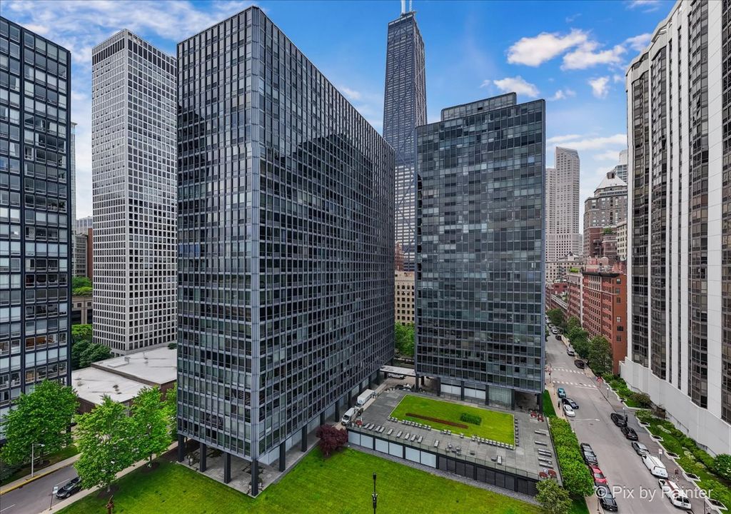900 N Lake Shore Dr APT 2303, Chicago, IL 60611 condo