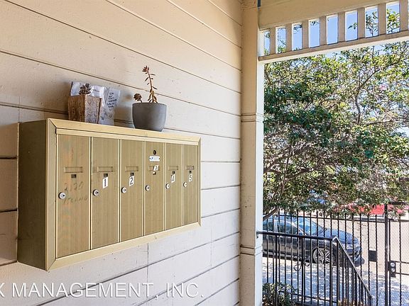 3rd image of 505 21st St APT 2