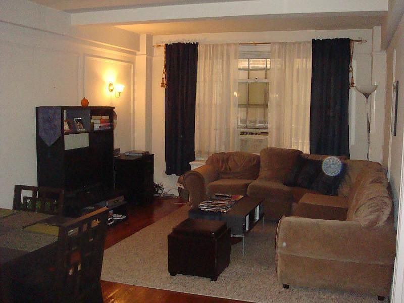 1st image of 16 Acorn Ave