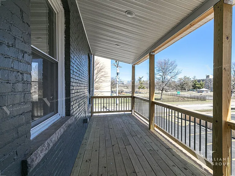 806 South Ave — Photo 41