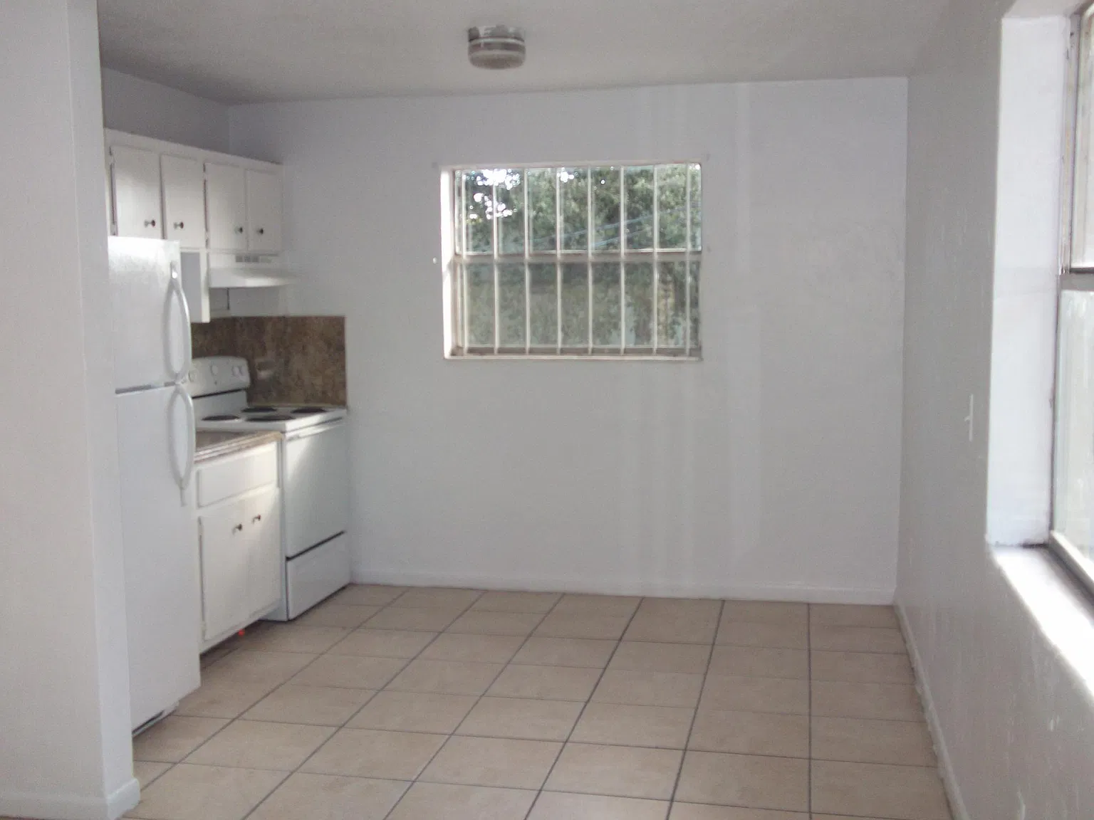 2 bed, $1,700 — Photo 3
