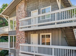 27 Cazneau Ave, Sausalito, CA 94965