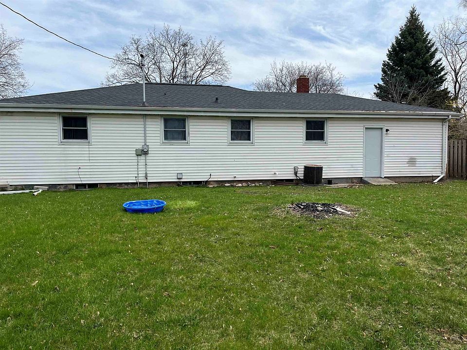 2nd image of 856 Bader St