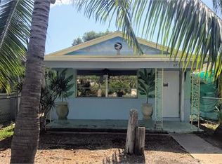 222 S L St, Lake Worth, FL 33460