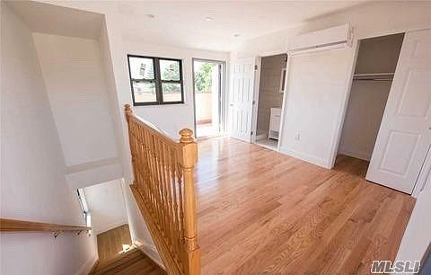 4th image of 19703 48th Ave #2