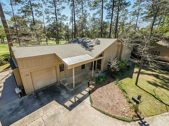 2nd image of 10 S Court Villa Dr