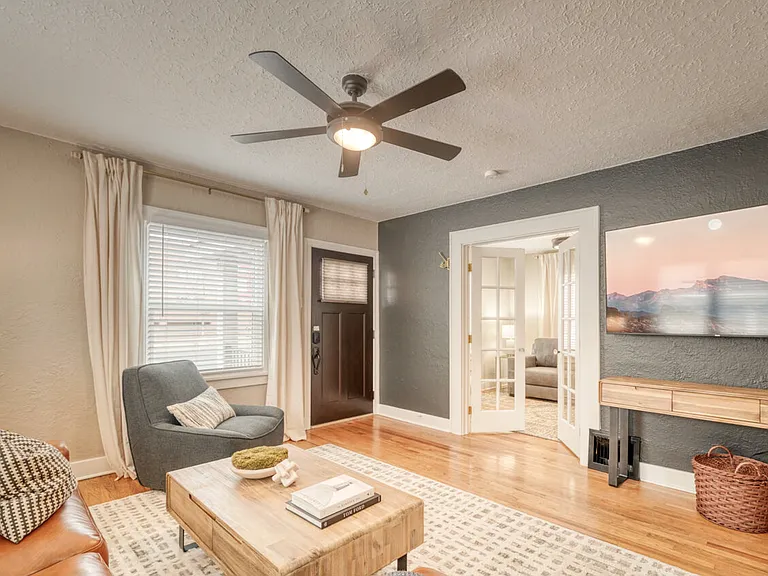 1415 E Boulder St — Photo 3