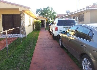 2nd image of 3168 SW 25th St #B