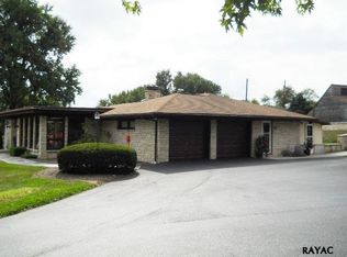 1309 Martin Rd, Spring Grove, PA 17362