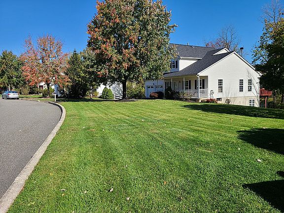 Wide Front Yard-.5 Acre lot