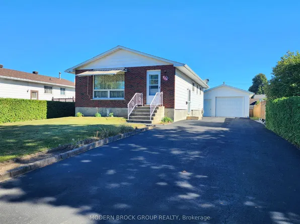 944 Mackenzie Rd, Prescott, ON K0E 1T0