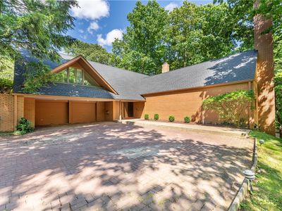 12 Woodland Dr, Pittsburgh, PA, 15228