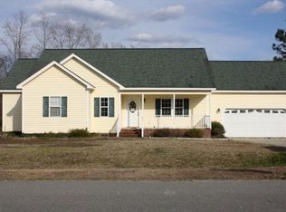 102 Oak Tree Dr, Pikeville, NC 27863