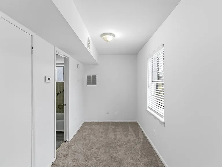 Cliff Place — Photo 15