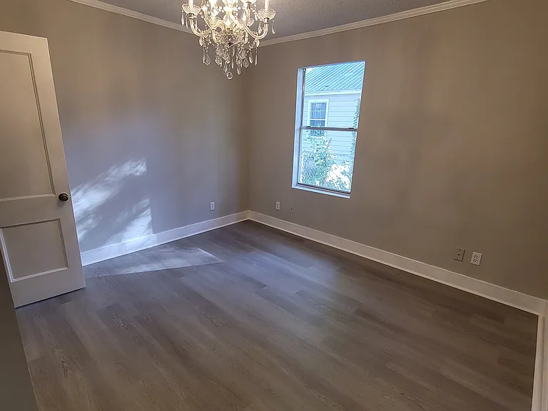 1647 S Saint Andrews St #2 — Photo 10
