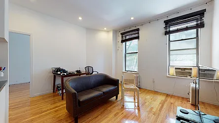 Rented by Bond New York