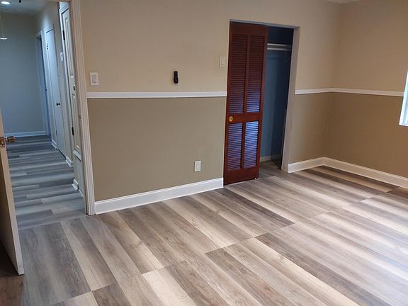 5th image of 2519 Abbie Ln