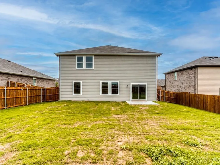 720 Holly St — Photo 19