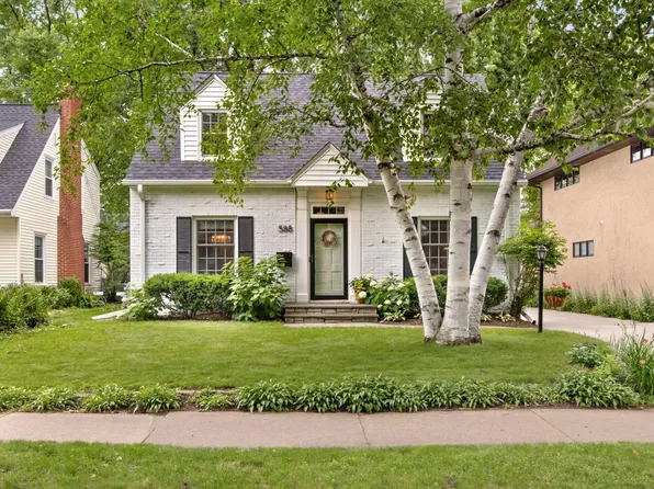 588 Montrose Ln, Saint Paul, MN 55116