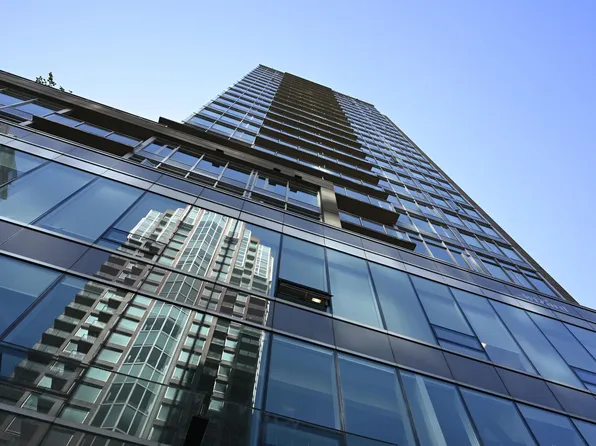 888 Homer St #1403, Vancouver, BC V6B 0H7