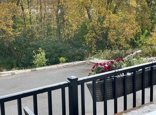 9043 Lexington Ave N, Circle Pines, MN 55014