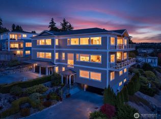 6404 NE 181st Street #A&B, Kenmore, WA