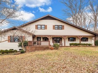 110 Surry Ln, Madison Heights, VA 24572
