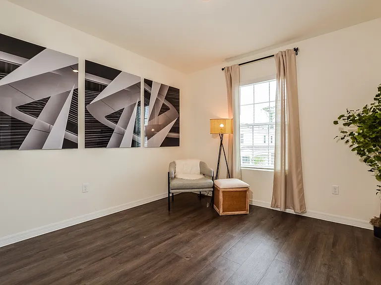 50 Center Grande Rd — Photo 11