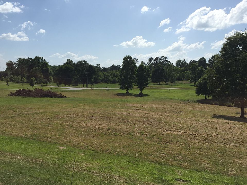 2nd image of 102 Sydney Lane