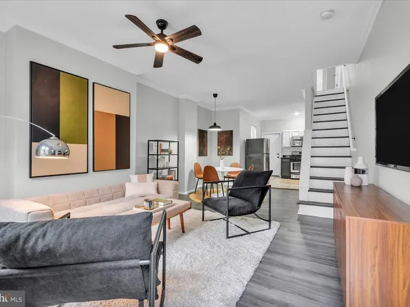 1328 S Mole St, Philadelphia, PA 19146